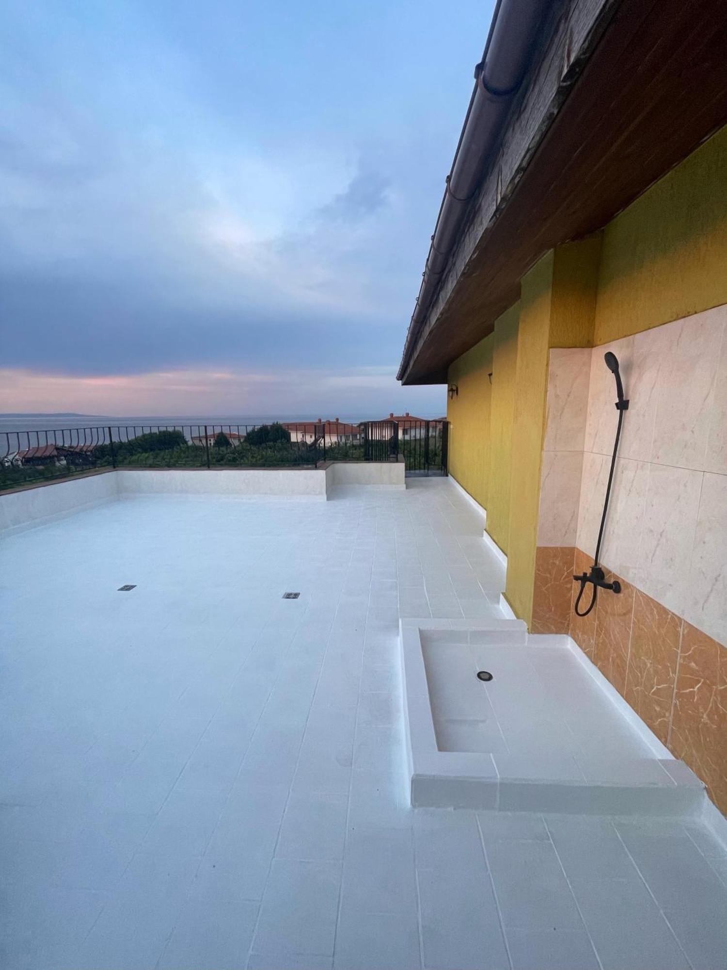 Апартамент Private With Sea View
